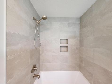 363 Highland Hills Circle Howard OH 43028