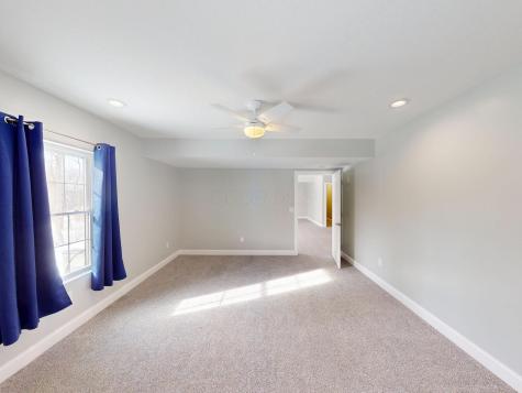 363 Highland Hills Circle Howard OH 43028