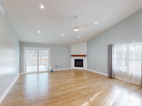 363 Highland Hills Circle Howard OH 43028