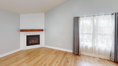 363 Highland Hills Circle Howard OH 43028