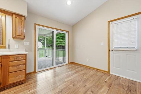 618 Courtland Drive Howard OH 43028