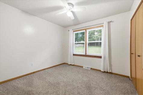 618 Courtland Drive Howard OH 43028