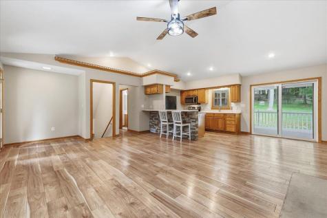 618 Courtland Drive Howard OH 43028