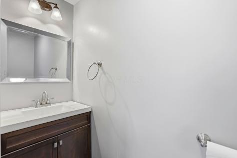 1694 Old Delaware Road Mount Vernon OH 43050