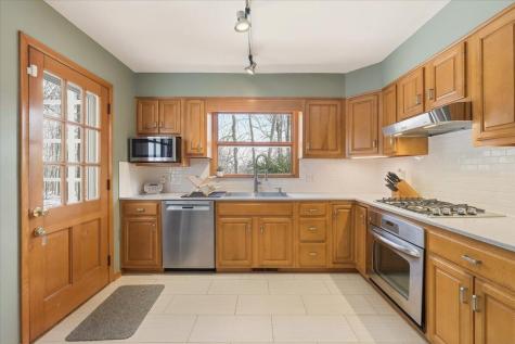 105 Allen Drive Gambier OH 43022