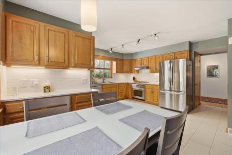 105 Allen Drive Gambier OH 43022