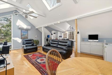 105 Allen Drive Gambier OH 43022