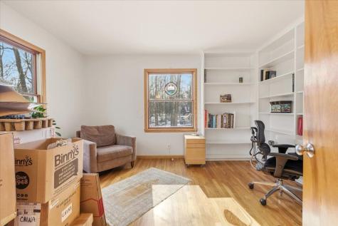 105 Allen Drive Gambier OH 43022