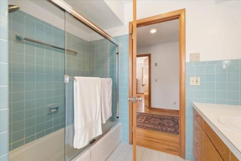 105 Allen Drive Gambier OH 43022