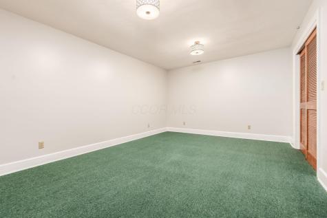 17041 Tulloss Road Mount Vernon OH 43050