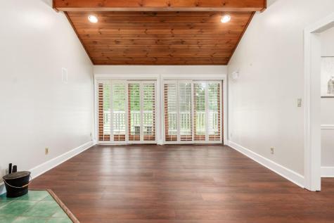 17041 Tulloss Road Mount Vernon OH 43050