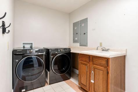 17041 Tulloss Road Mount Vernon OH 43050