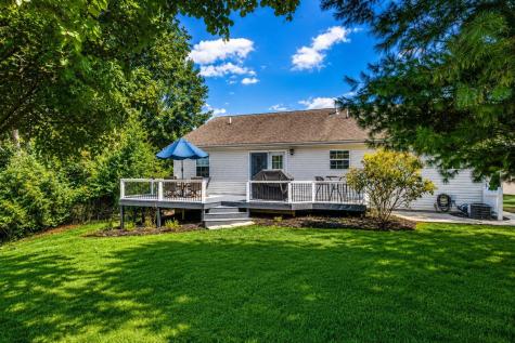 392 N Northridge Heights Drive Howard OH 43028