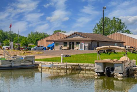 392 N Northridge Heights Drive Howard OH 43028