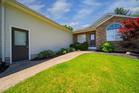392 N Northridge Heights Drive Howard OH 43028