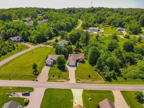 392 N Northridge Heights Drive Howard OH 43028