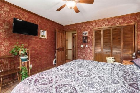 71 Queensway Court Howard OH 43028