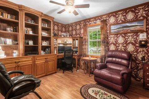 71 Queensway Court Howard OH 43028