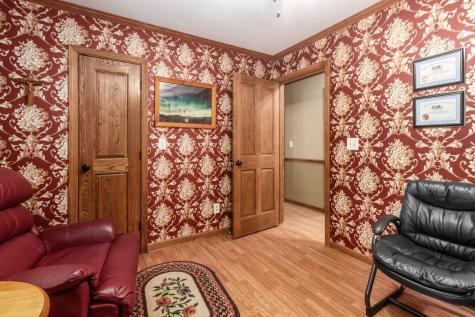 71 Queensway Court Howard OH 43028