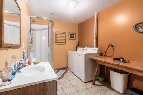 71 Queensway Court Howard OH 43028