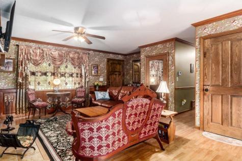 71 Queensway Court Howard OH 43028