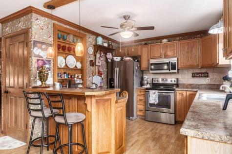 71 Queensway Court Howard OH 43028