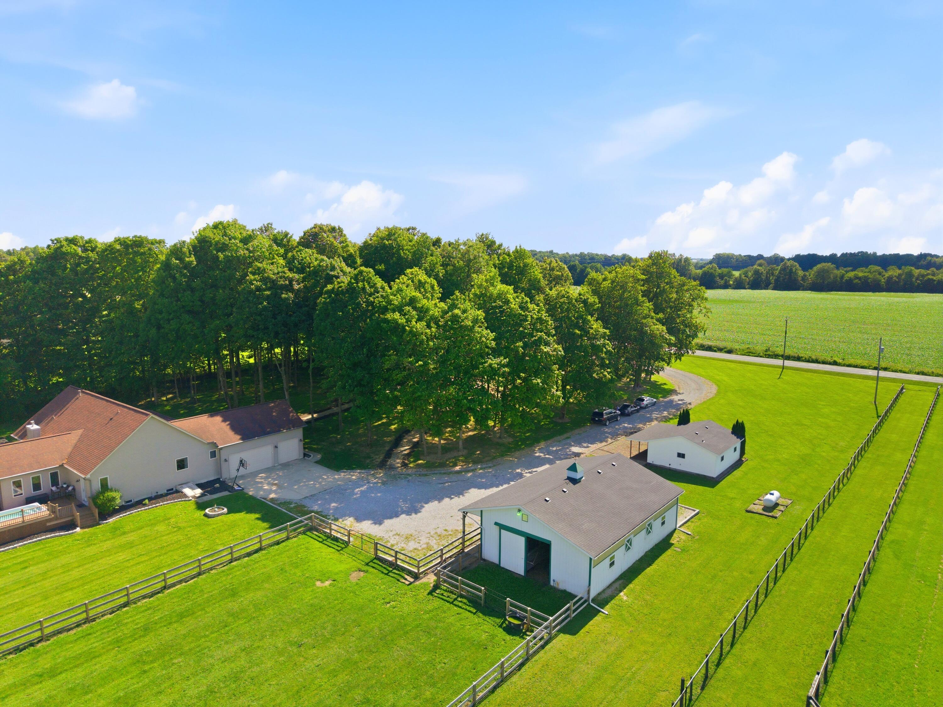 15050 Croton Road Centerburg OH 43011