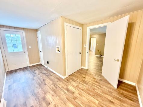 202 Plum Street Danville OH 43014