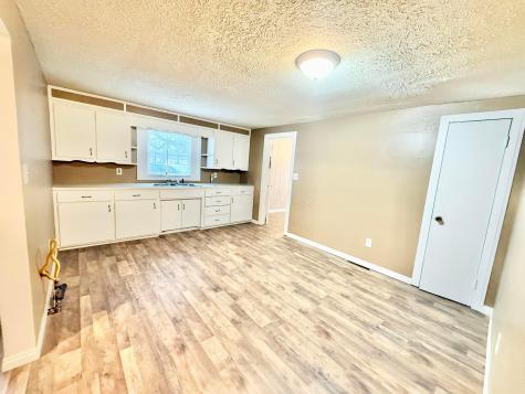 202 Plum Street Danville OH 43014