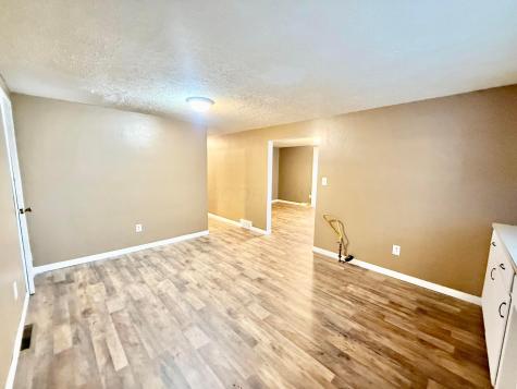 202 Plum Street Danville OH 43014