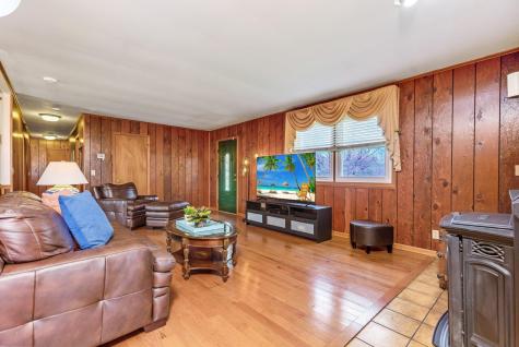 1989 Marion Road NW Utica OH 43080