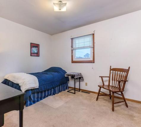 1989 Marion Road NW Utica OH 43080