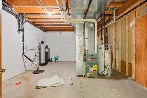 13618 Gilchrist Road Mount Vernon OH 43050