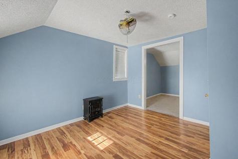 5 Columbus Road Fredericktown OH 43019