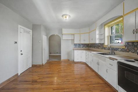 5 Columbus Road Fredericktown OH 43019
