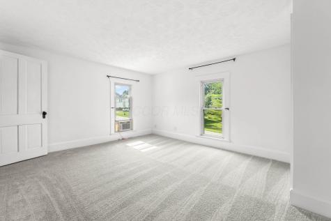 260 N Clayton Street Centerburg OH 43011