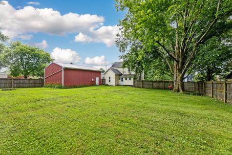 260 N Clayton Street Centerburg OH 43011