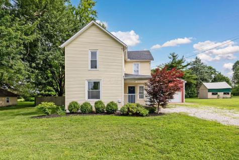 260 N Clayton Street Centerburg OH 43011