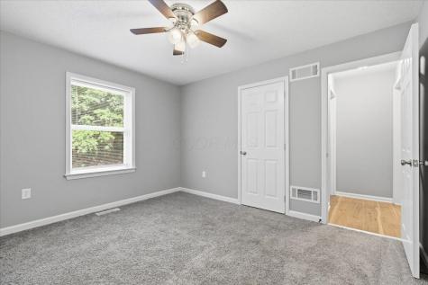 2456 Apple Valley Drive Howard OH 43028