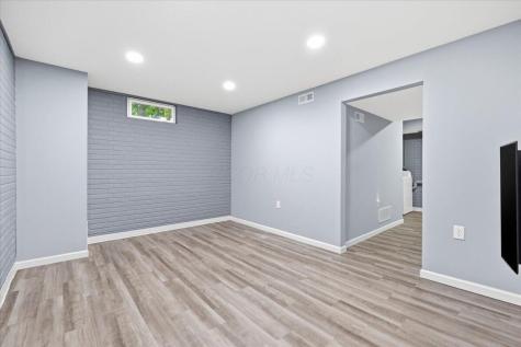 2456 Apple Valley Drive Howard OH 43028