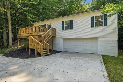 2456 Apple Valley Drive Howard OH 43028