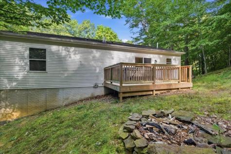 2456 Apple Valley Drive Howard OH 43028
