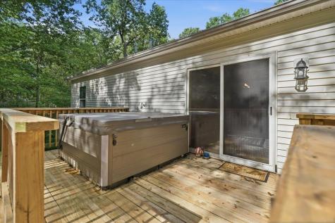 2456 Apple Valley Drive Howard OH 43028