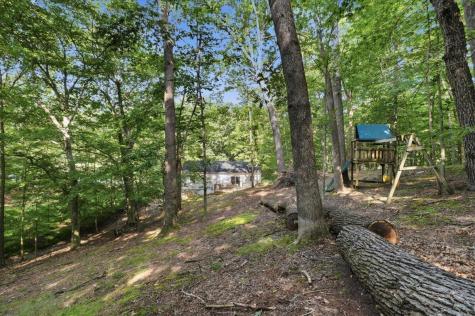 2456 Apple Valley Drive Howard OH 43028