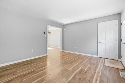 2456 Apple Valley Drive Howard OH 43028