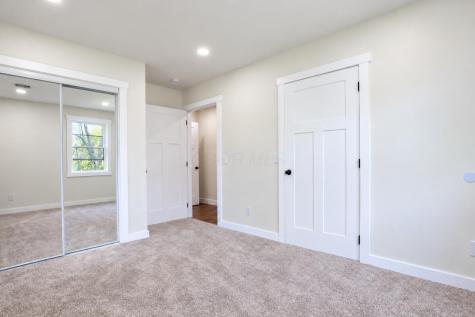 13946 Monroe Mills Road Howard OH 43028