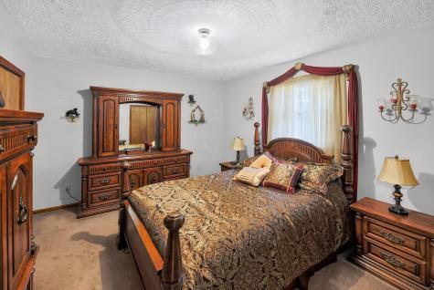 23526 Caves Road Gambier OH 43022