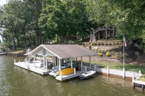 753 Valleywood Heights Drive Howard OH 43028