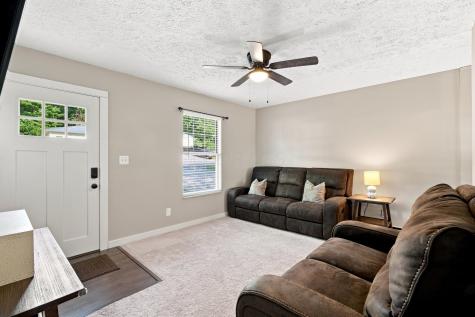 88 Berrimore Drive Utica OH 43080