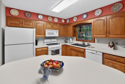 212 Northern Spy Drive Howard OH 43028
